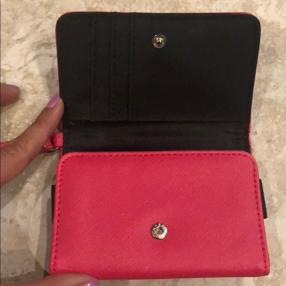 Pink Wristlet - Picture 4 of 4